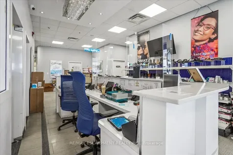 300 Rossland Road E Ajax ON L1Z 0K4