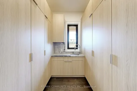 122 Marble Arch Crescent Toronto ON M1R 1W9