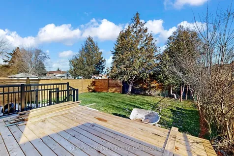 122 Marble Arch Crescent Toronto ON M1R 1W9