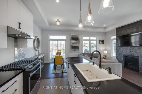 14 Seagrave Lane Ajax ON L1T 0P2