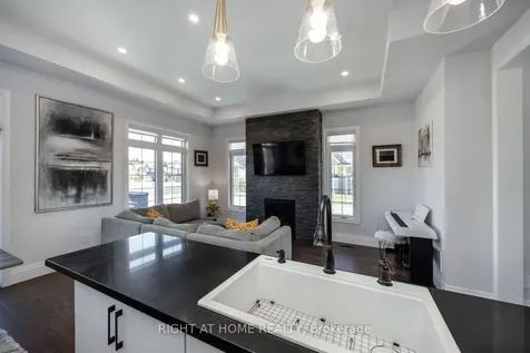 14 Seagrave Lane Ajax ON L1T 0P2