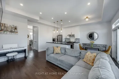 14 Seagrave Lane Ajax ON L1T 0P2