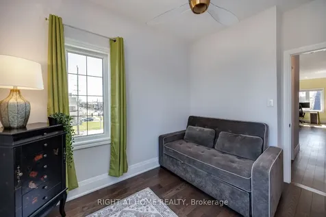 14 Seagrave Lane Ajax ON L1T 0P2