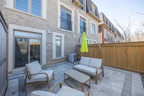 14 Seagrave Lane Ajax ON L1T 0P2