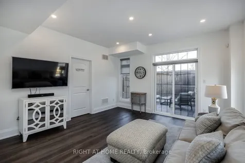 14 Seagrave Lane Ajax ON L1T 0P2