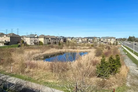 14 Seagrave Lane Ajax ON L1T 0P2