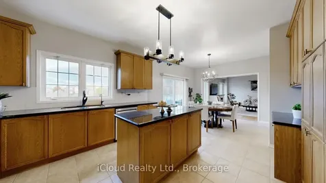 33 Alden Square Ajax ON L1T 4Z2