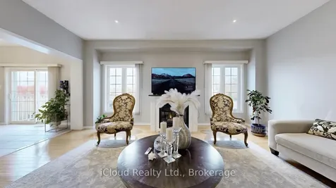 33 Alden Square Ajax ON L1T 4Z2