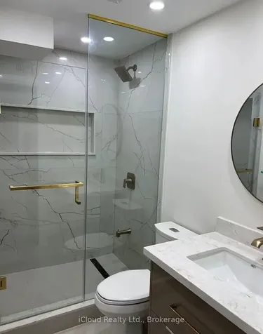 33 Alden Square Ajax ON L1T 4Z2