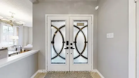 33 Alden Square Ajax ON L1T 4Z2