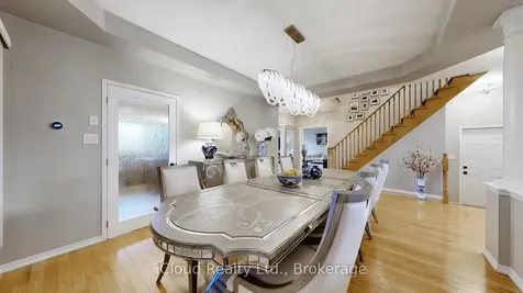 33 Alden Square Ajax ON L1T 4Z2