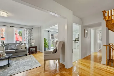 19 Ballgrove Crescent Ajax ON L1T 4Z3