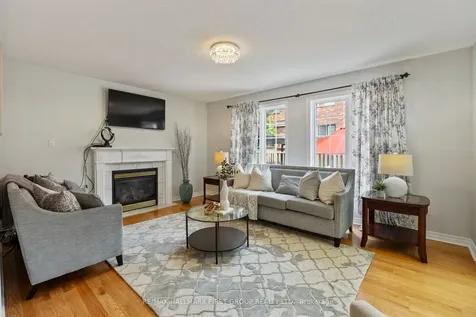 19 Ballgrove Crescent Ajax ON L1T 4Z3