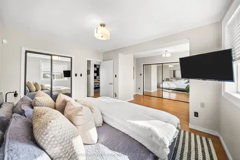 48 Billingsgate Crescent Ajax ON L1S 2R8