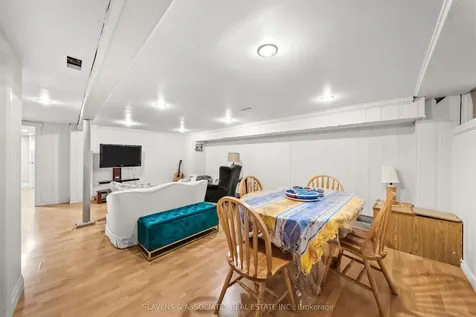 48 Billingsgate Crescent Ajax ON L1S 2R8