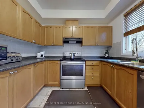 8 Croker Drive E Ajax ON L1S 7T3