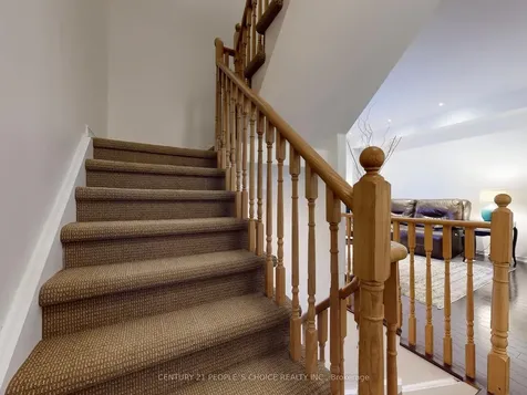 8 Croker Drive E Ajax ON L1S 7T3