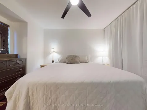 8 Croker Drive E Ajax ON L1S 7T3