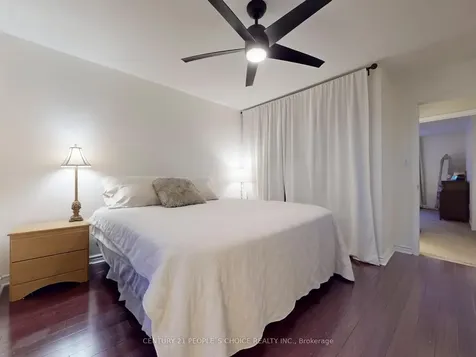 8 Croker Drive E Ajax ON L1S 7T3