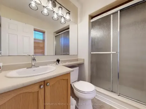 8 Croker Drive E Ajax ON L1S 7T3