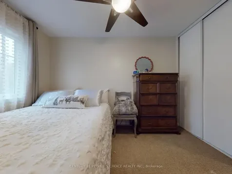 8 Croker Drive E Ajax ON L1S 7T3