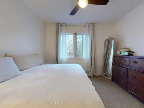 8 Croker Drive E Ajax ON L1S 7T3