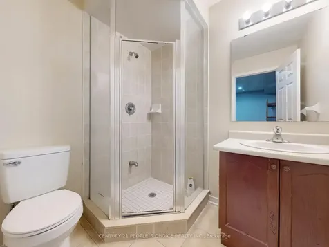 8 Croker Drive E Ajax ON L1S 7T3