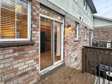 8 Croker Drive E Ajax ON L1S 7T3