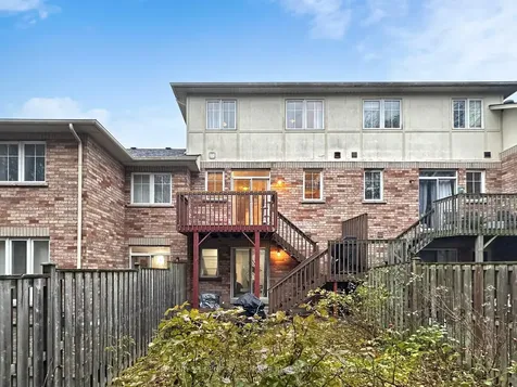 8 Croker Drive E Ajax ON L1S 7T3