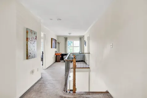 26 Peacock Crescent Ajax ON L1T 0C6