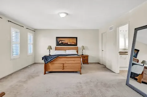 26 Peacock Crescent Ajax ON L1T 0C6