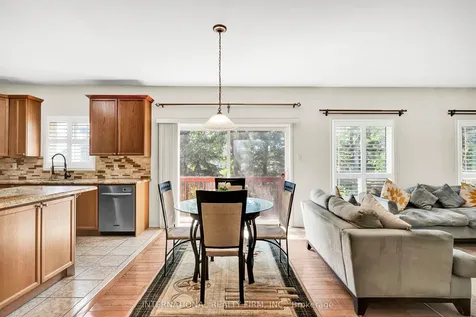 26 Peacock Crescent Ajax ON L1T 0C6