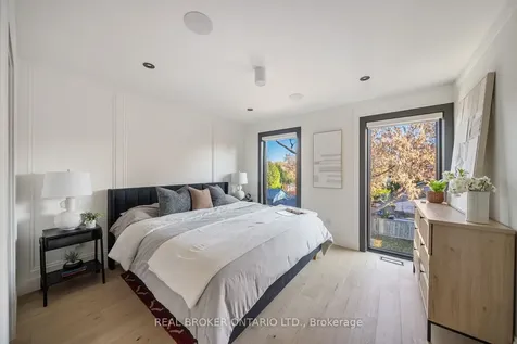 203 Oak Park Avenue Toronto ON M4C 4N2