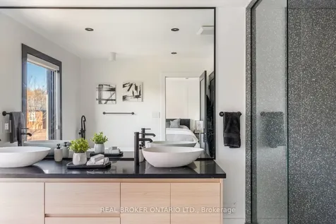 203 Oak Park Avenue Toronto ON M4C 4N2