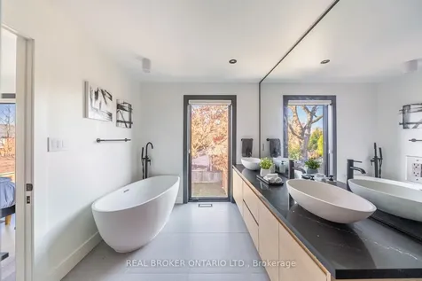 203 Oak Park Avenue Toronto ON M4C 4N2