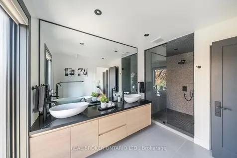 203 Oak Park Avenue Toronto ON M4C 4N2