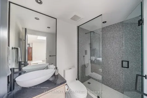 203 Oak Park Avenue Toronto ON M4C 4N2