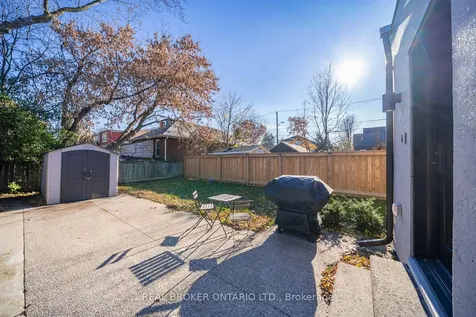 203 Oak Park Avenue Toronto ON M4C 4N2