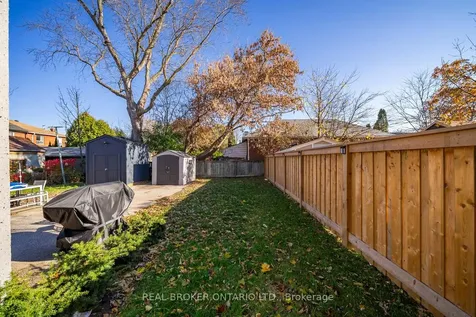 203 Oak Park Avenue Toronto ON M4C 4N2