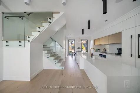 203 Oak Park Avenue Toronto ON M4C 4N2