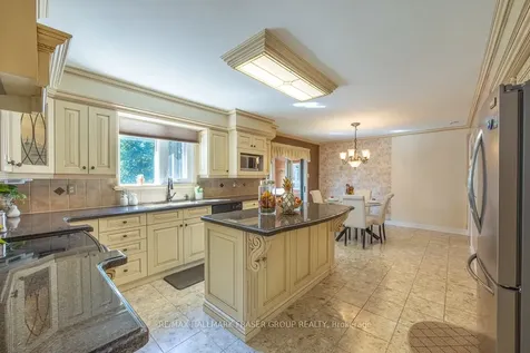 37 Leah Crescent Ajax ON L1T 3J2