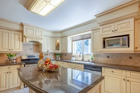 37 Leah Crescent Ajax ON L1T 3J2