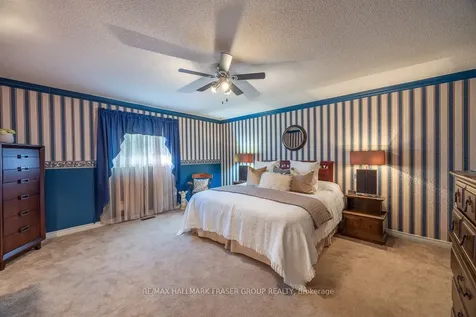 37 Leah Crescent Ajax ON L1T 3J2