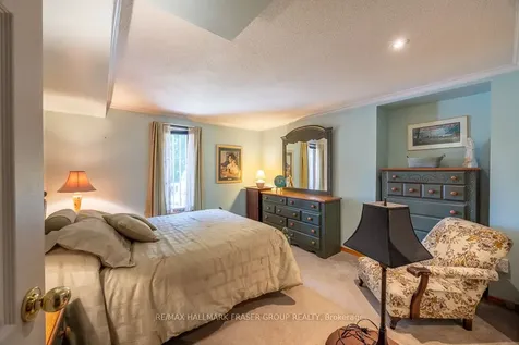 37 Leah Crescent Ajax ON L1T 3J2