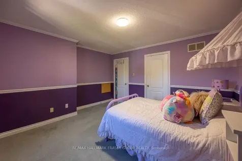 37 Leah Crescent Ajax ON L1T 3J2