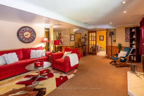 37 Leah Crescent Ajax ON L1T 3J2