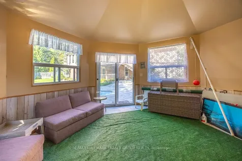 37 Leah Crescent Ajax ON L1T 3J2