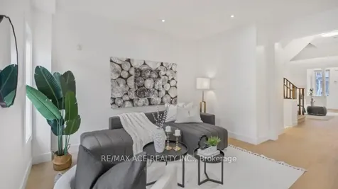 63 Westray Crescent Ajax ON L1Z 0B3