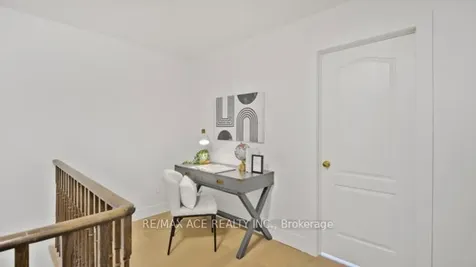 63 Westray Crescent Ajax ON L1Z 0B3