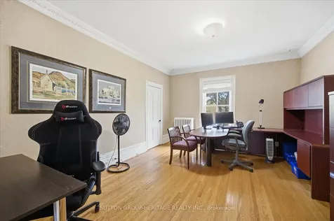 27 Old Kingston Road Toronto ON M1E 3J6